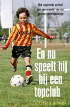 En nu speelt hij bij een topclub eBook